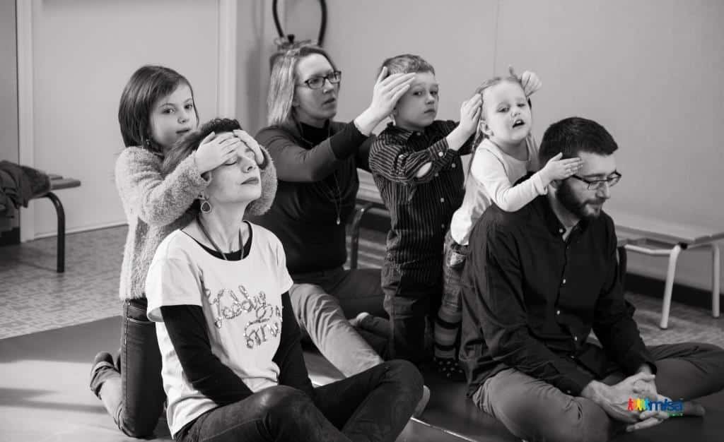 massage en famille_misa_lessensenitinerance